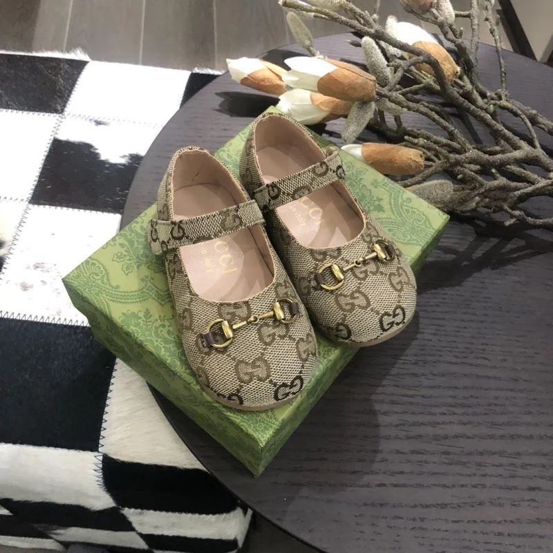 UrbanStyle GUCCI SHOES 29566
