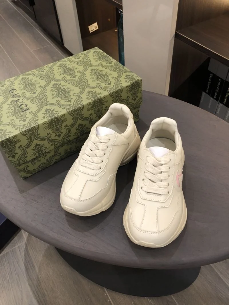 GUCCI SHOES Elegant 29560