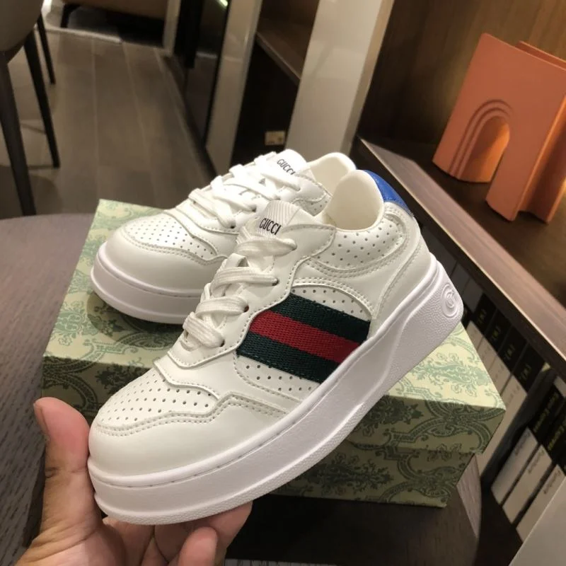 Breathable GUCCI SHOES 29554