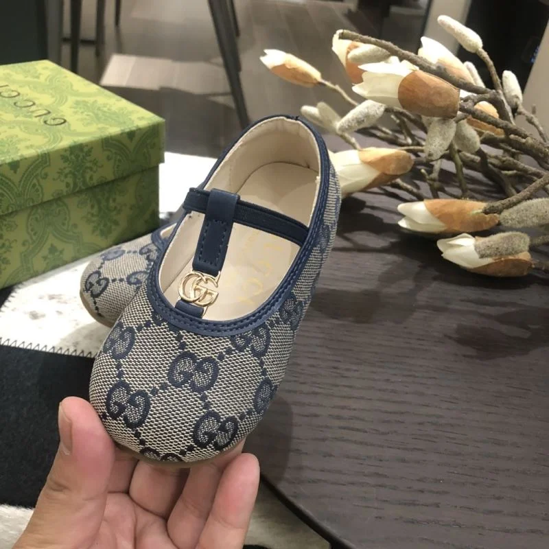 Breathable GUCCI SHOES 29538