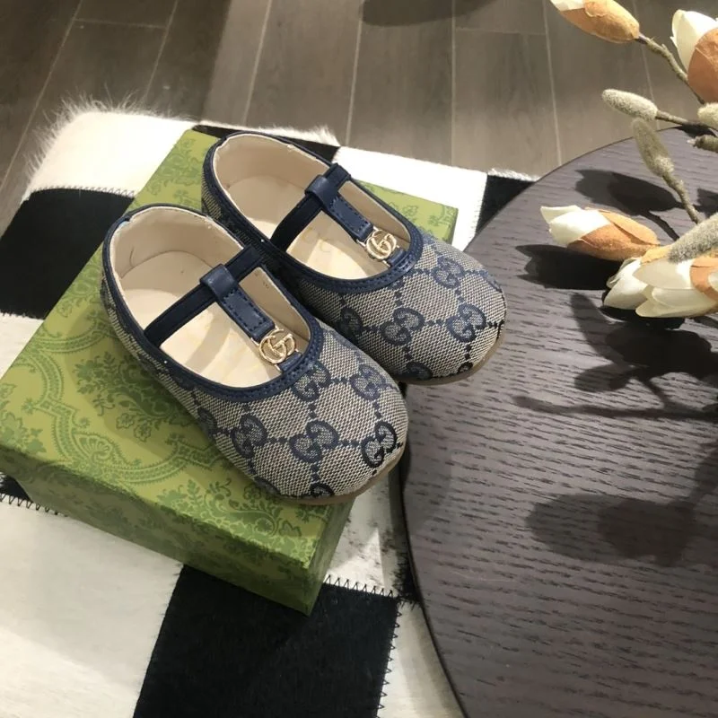 Breathable GUCCI SHOES 29538