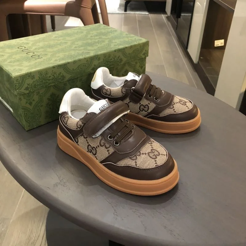 Comfortable GUCCI SHOES 29536