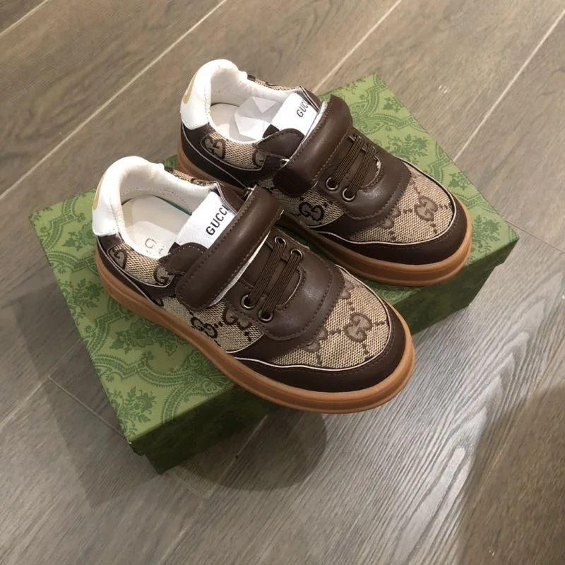 Comfortable GUCCI SHOES 29536