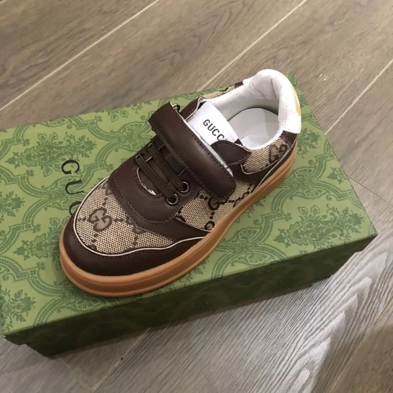 Comfortable GUCCI SHOES 29536