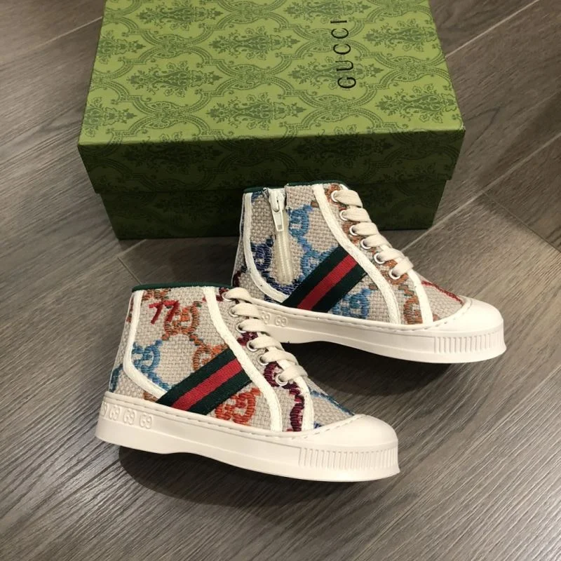 GUCCI SHOES Unisex 30207