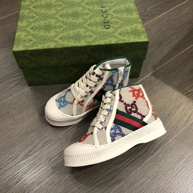 GUCCI SHOES Unisex 30207