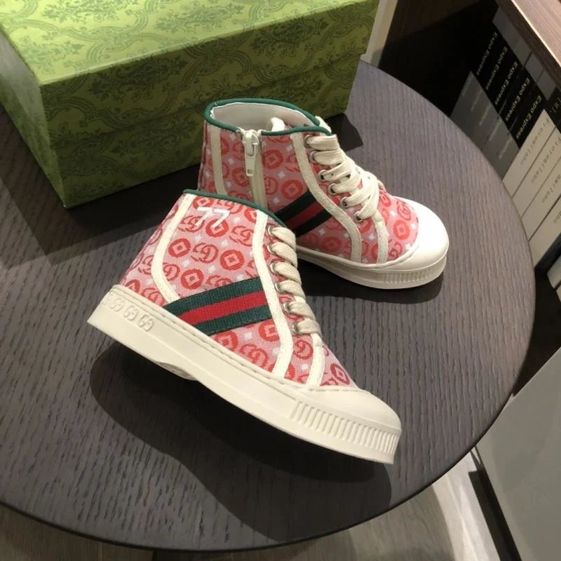 GUCCI SHOES DailyWear 30220