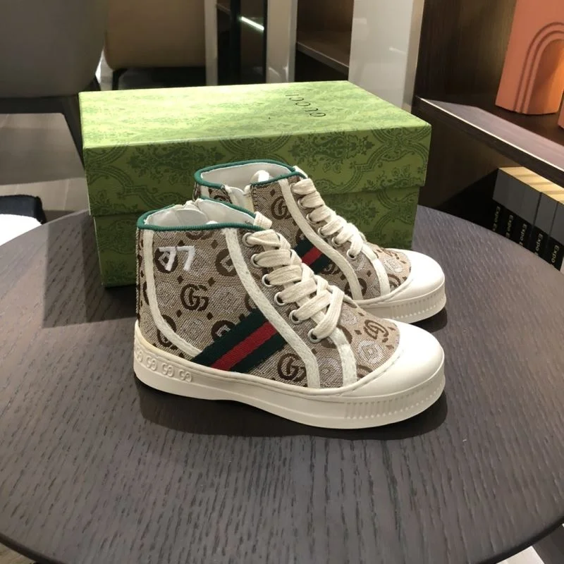 Youthful GUCCI SHOES 30204