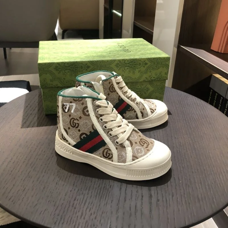 Youthful GUCCI SHOES 30204