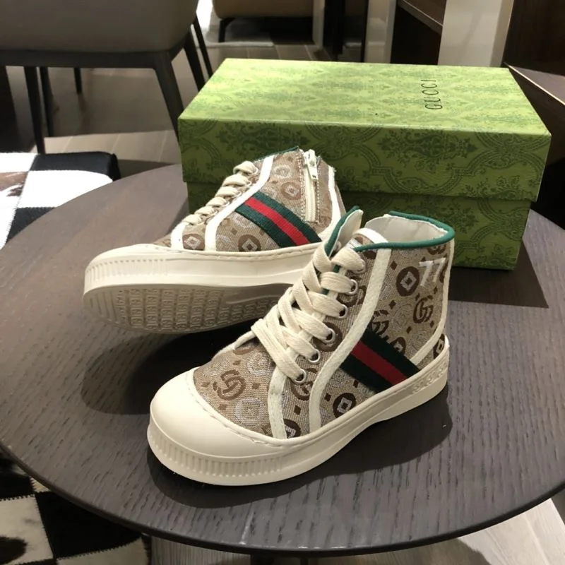Youthful GUCCI SHOES 30204