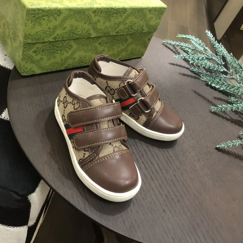 GUCCI SHOES WaterResistant 30216