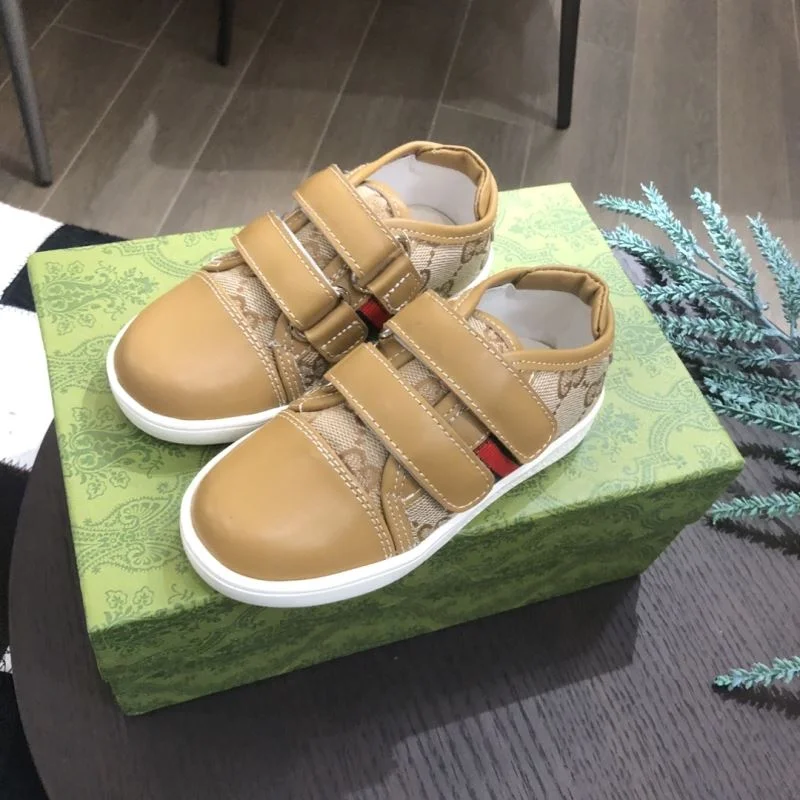 GUCCI SHOES WeatherProof 30202