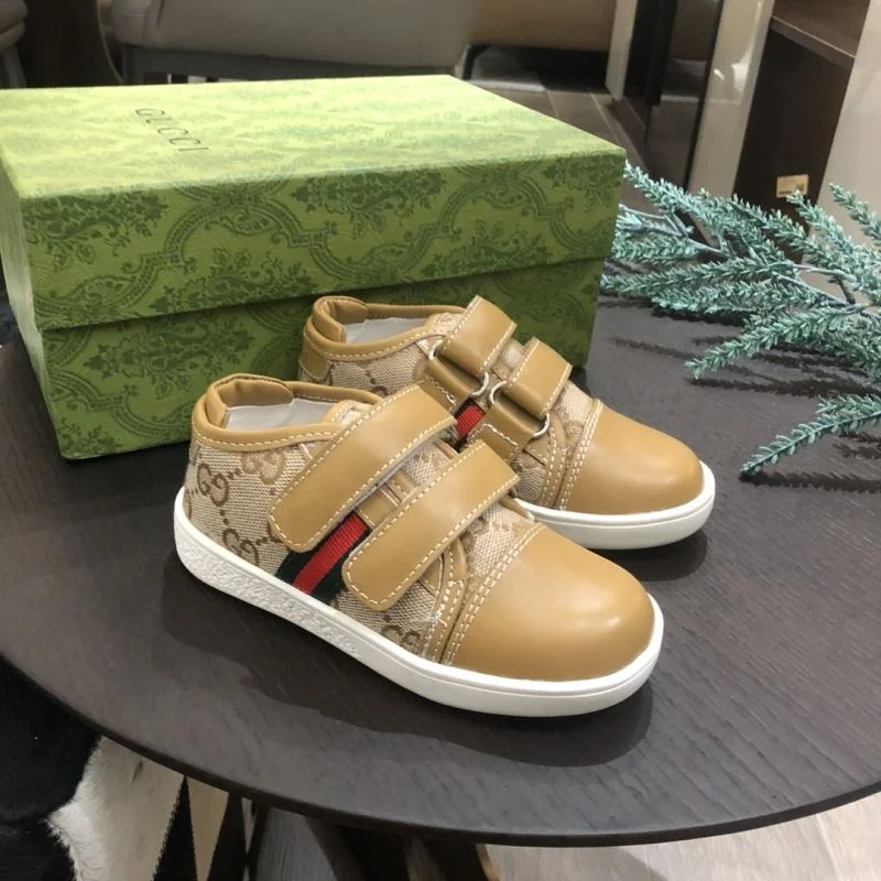 GUCCI SHOES WeatherProof 30202