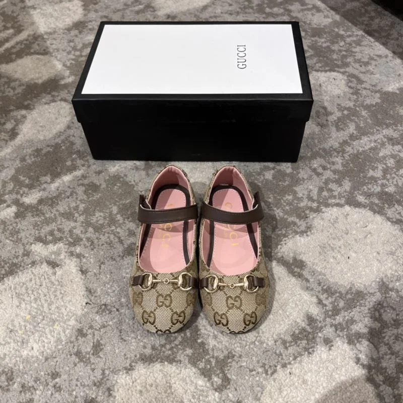 GUCCI SHOES Colorful 30200