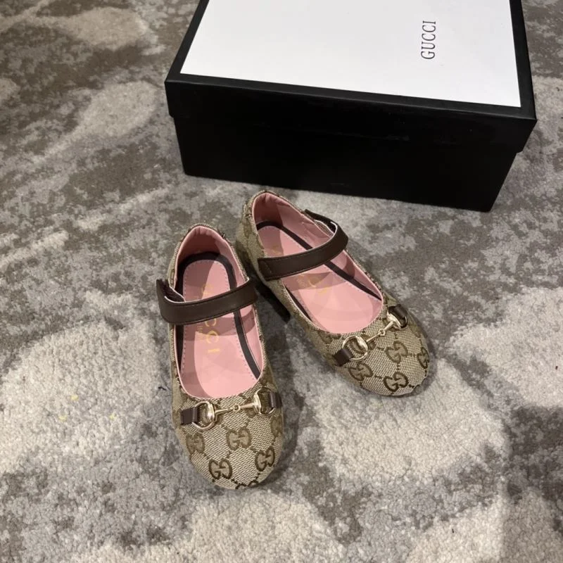 GUCCI SHOES Colorful 30200