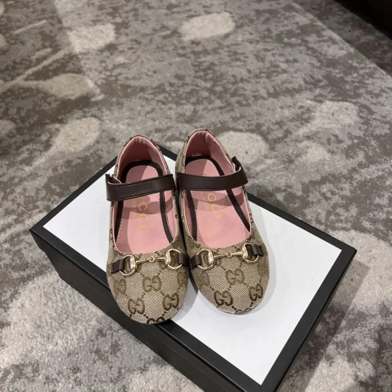 GUCCI SHOES Colorful 30200