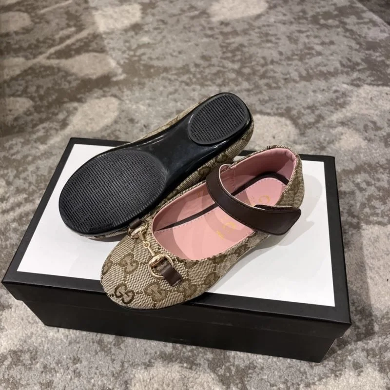GUCCI SHOES Colorful 30200