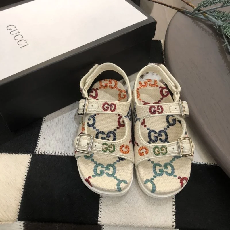 GUCCI SHOES Versatile 30211
