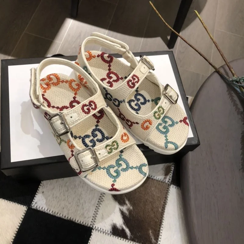 GUCCI SHOES Versatile 30211