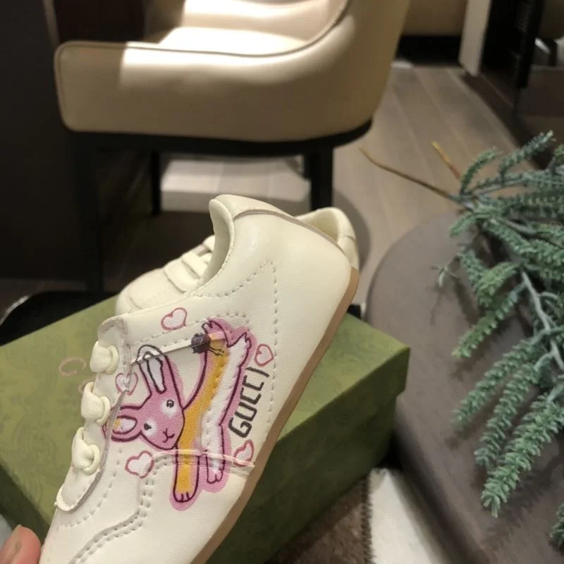 GUCCI SHOES Resilient 30209