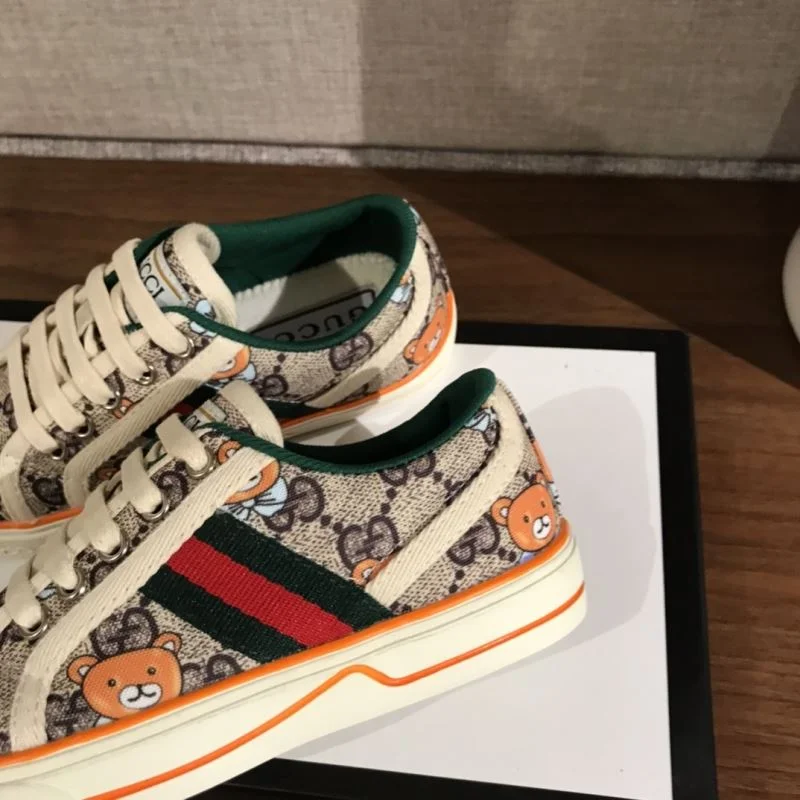 Minimalist GUCCI SHOES 30188