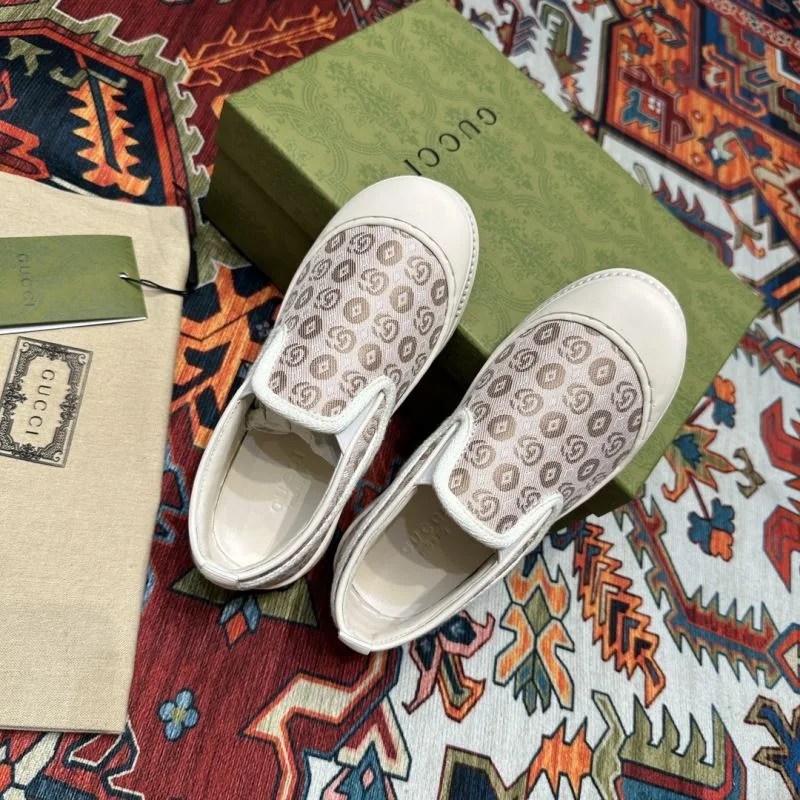 Seasonal GUCCI SHOES 30184