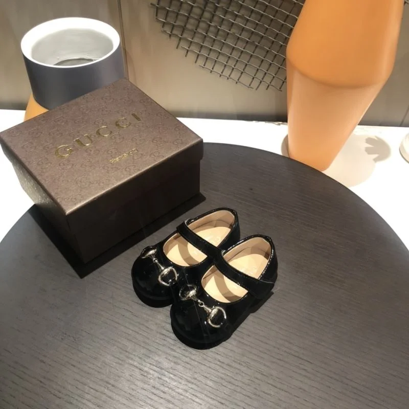 GUCCI SHOES WaterResistant 29991