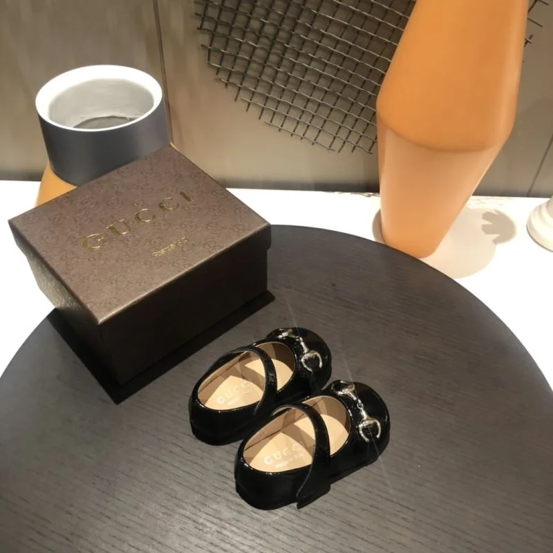 GUCCI SHOES WaterResistant 29991