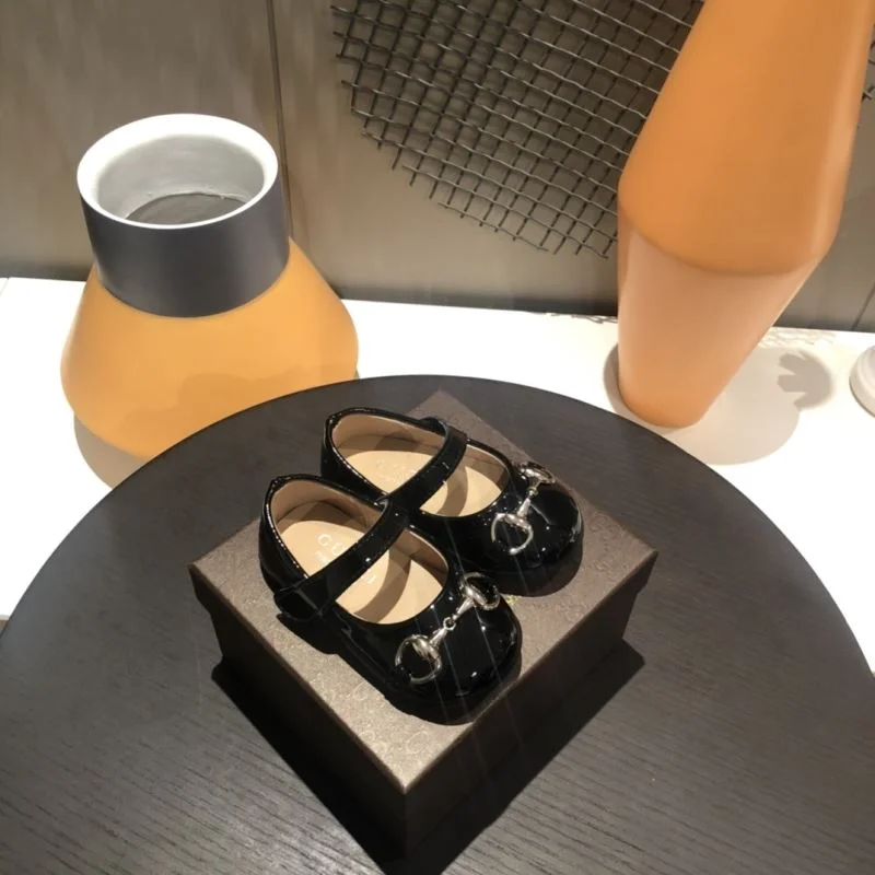 GUCCI SHOES WaterResistant 29991