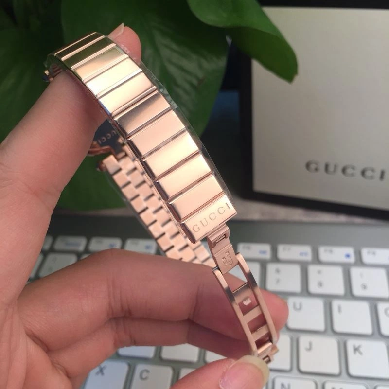 GUCCI Watches AllSeason 183482