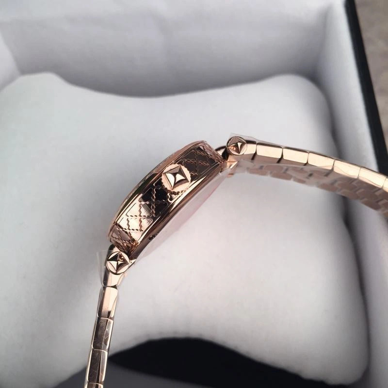 Resilient GUCCI Watches 183486