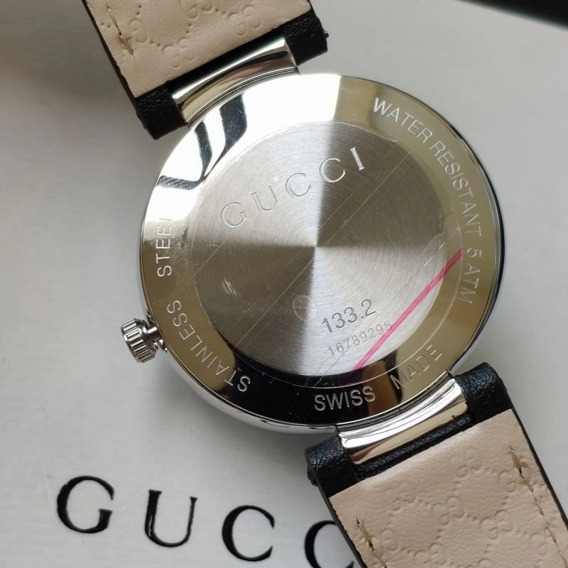 GUCCI Watches FashionForward 183474