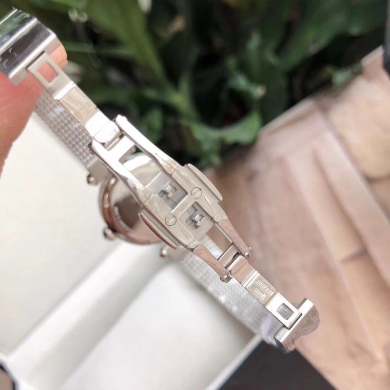 GUCCI Watches Practical 183435