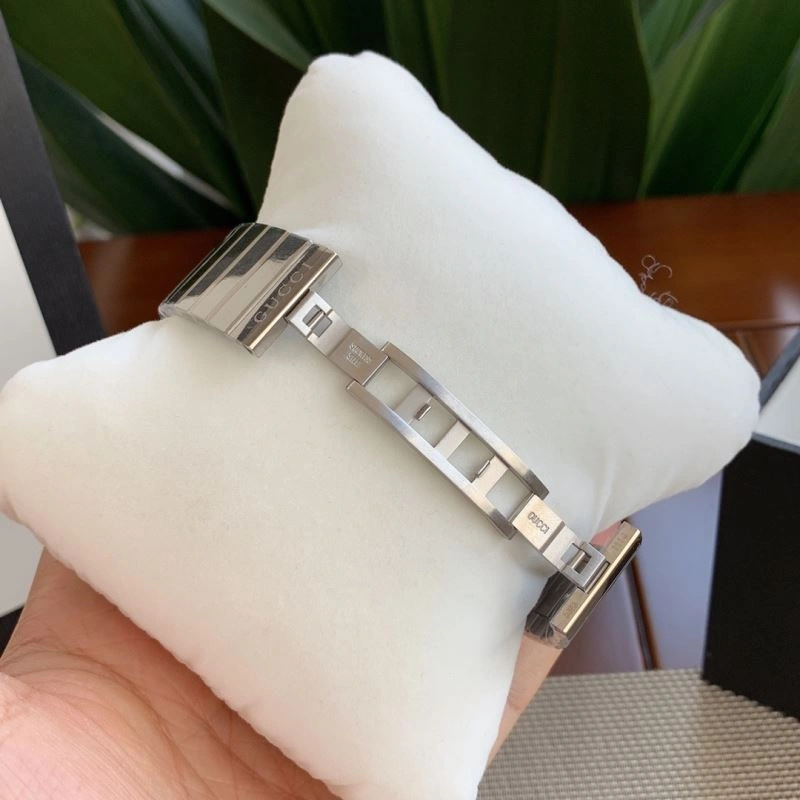 QuickDry GUCCI Watches 183436