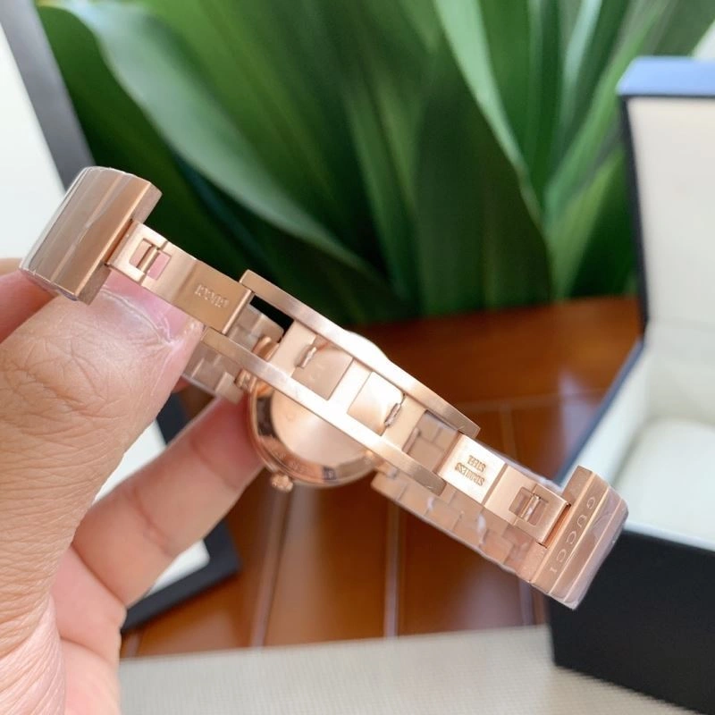 WellDesigned GUCCI Watches 183431