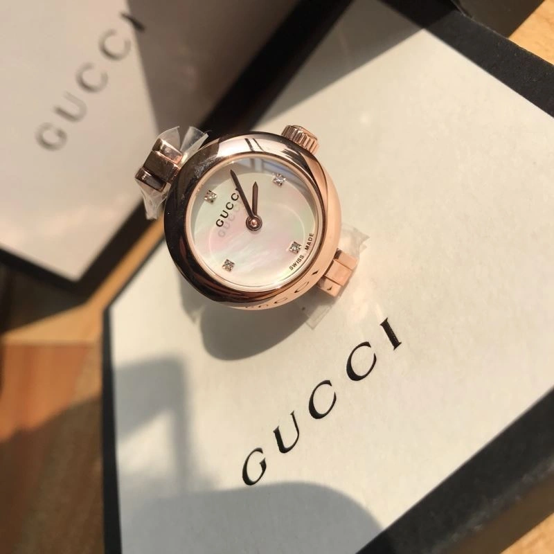FastDry GUCCI Watches 183447