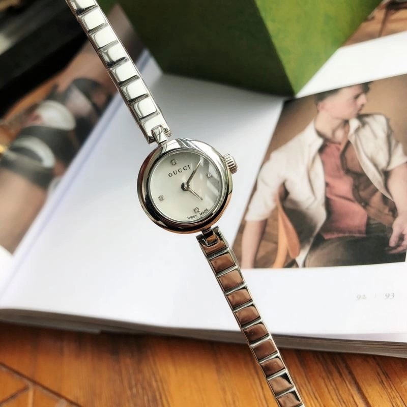 Contemporary GUCCI Watches 183448