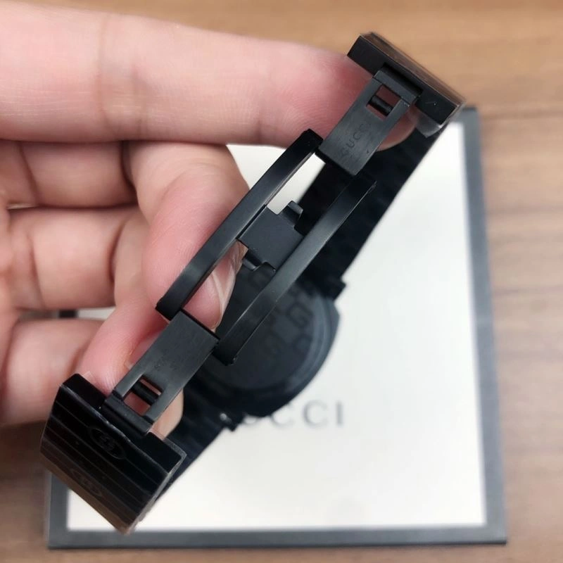 Vibrant GUCCI Watches 183417