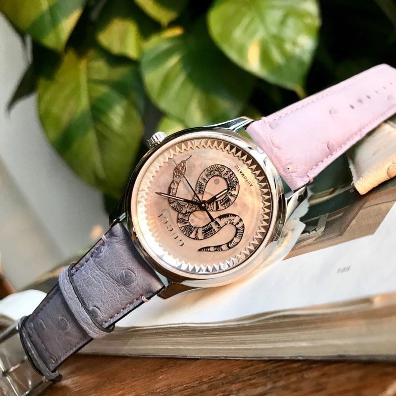 ZeroBulk GUCCI Watches 183412