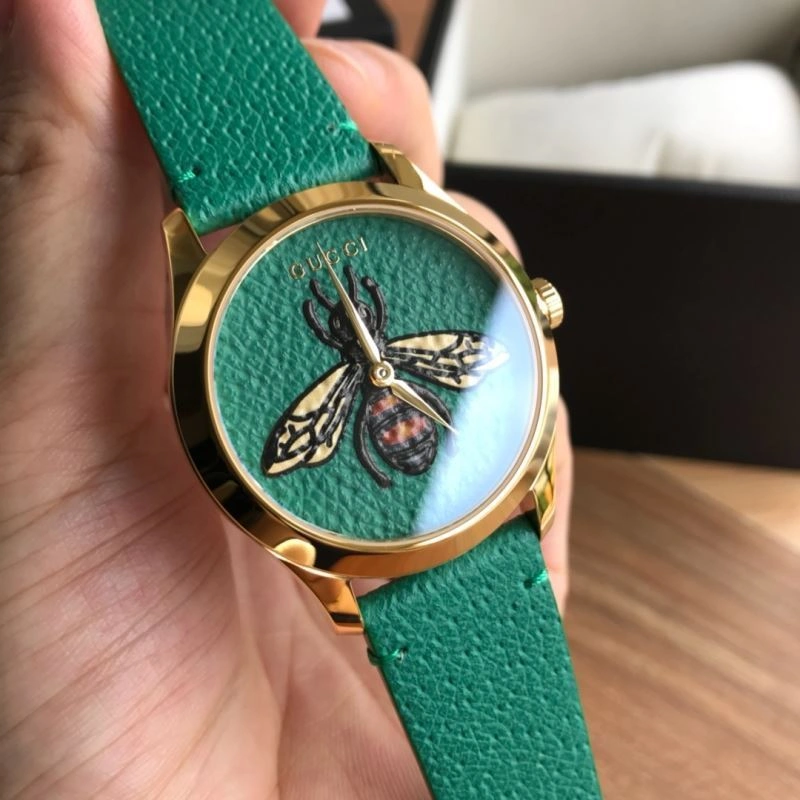 Functional GUCCI Watches 183406