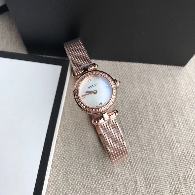 EyeCatching GUCCI Watches 183398