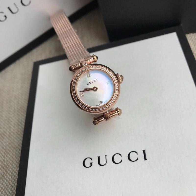 EyeCatching GUCCI Watches 183398