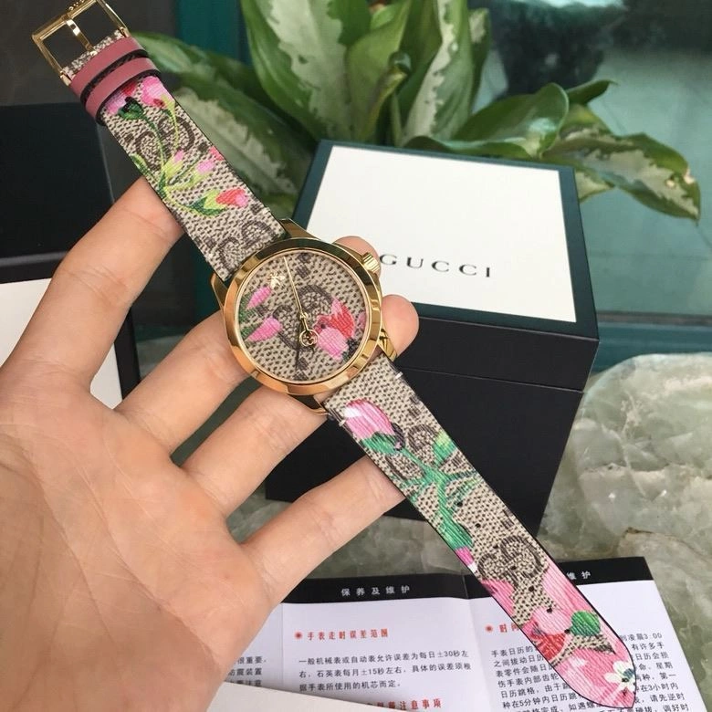 Durable GUCCI Watches 183411