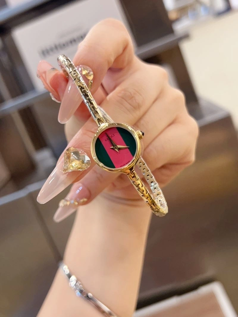 Classic GUCCI Watches 183358