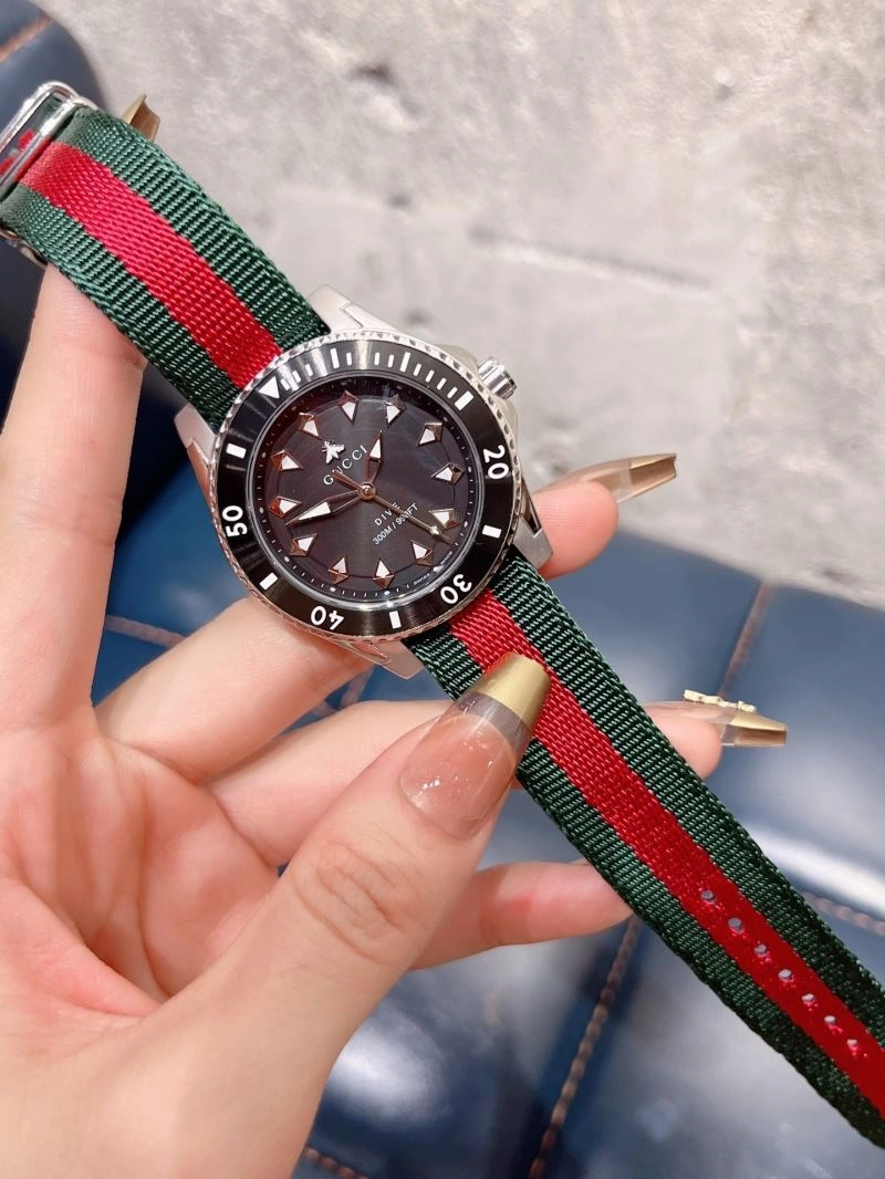 GUCCI Watches Breathable 183365