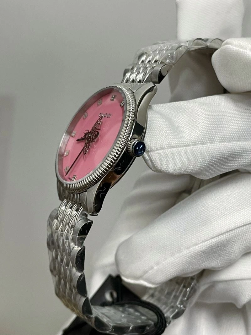 Contemporary GUCCI Watches 183347