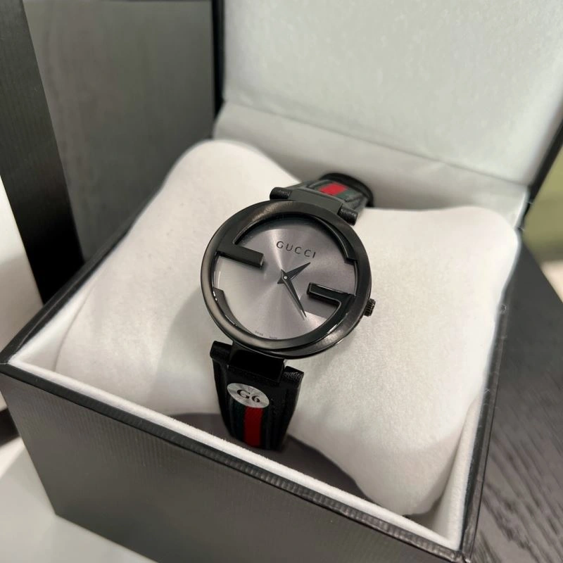 GUCCI Watches Popular 183340
