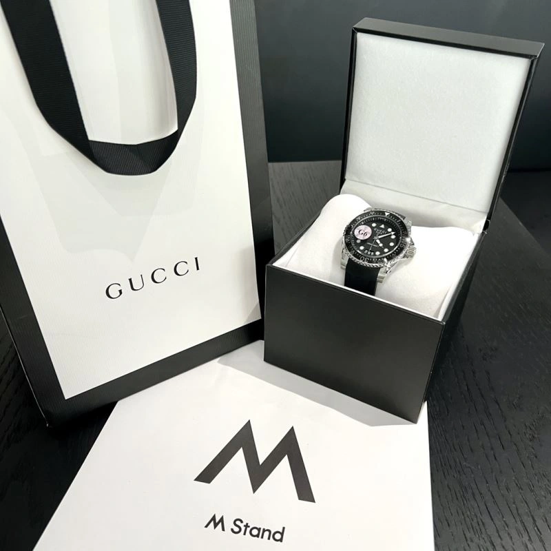 GUCCI Watches Sleek 183343