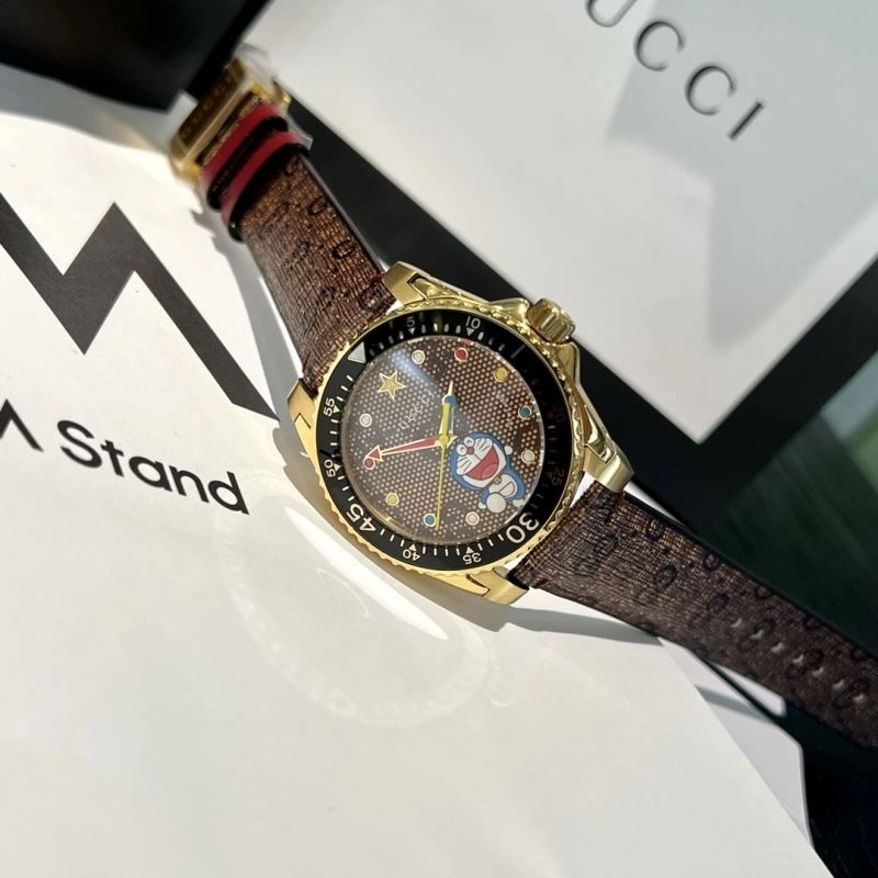 Compact GUCCI Watches 183338