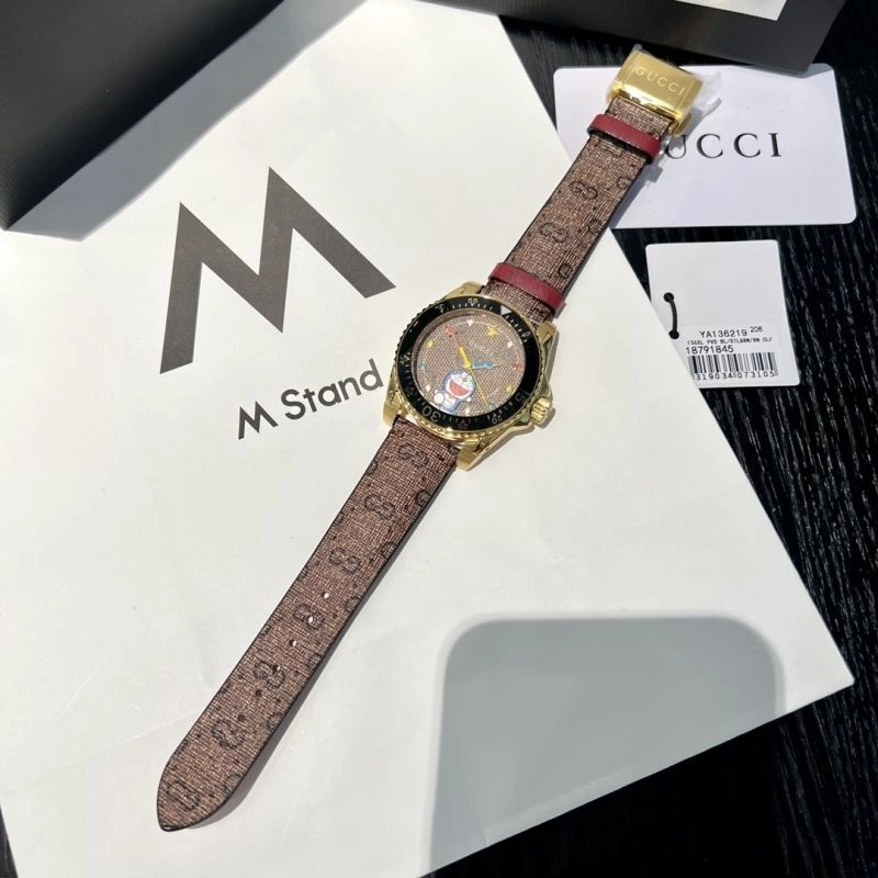 Compact GUCCI Watches 183338